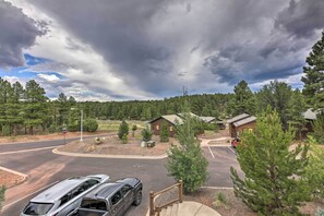 House (2 Bedrooms) | Interior - 3 Mi to Fool Hollow Lake: Cozy Cabin w/ Deck (Show Low)