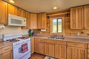 House (2 Bedrooms) | Bahagian dalam