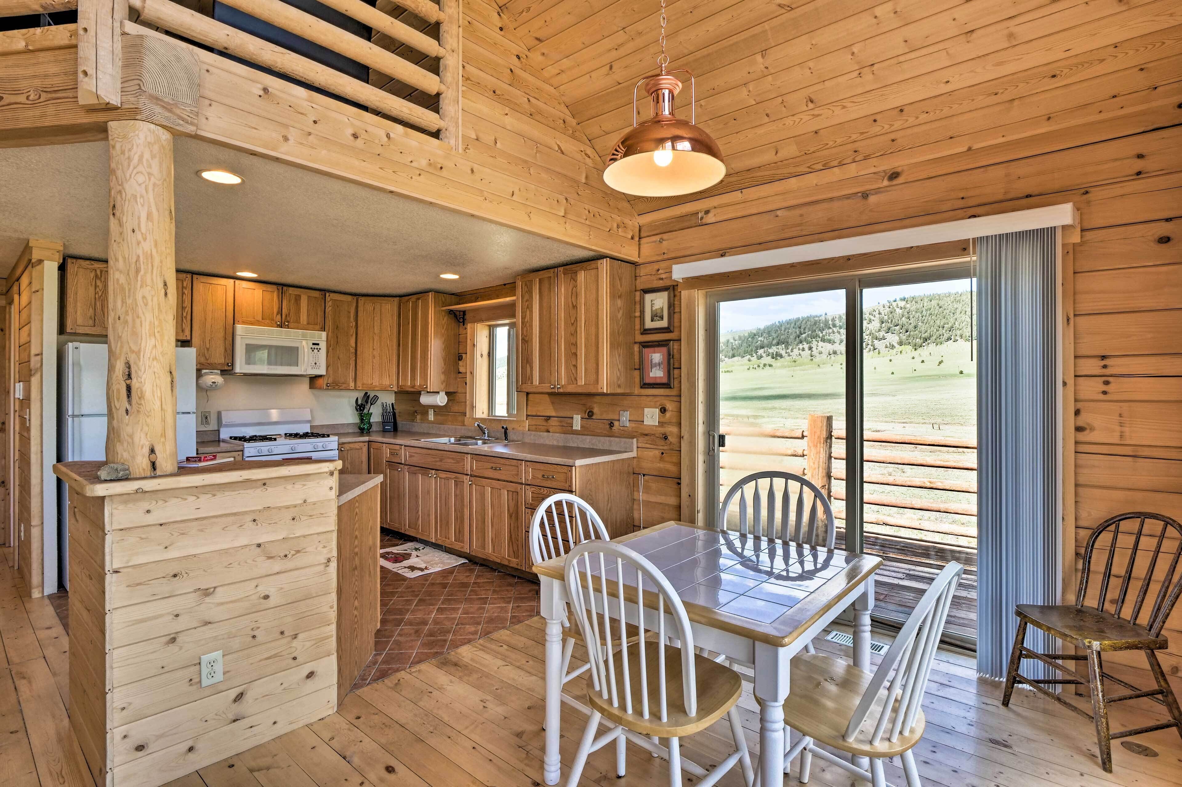 House (2 Bedrooms) | Bahagian dalam