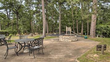 Cottage (2 Bedrooms) | Interior