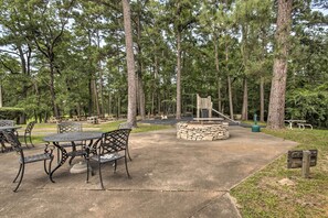 Cottage (2 Bedrooms) | Interior