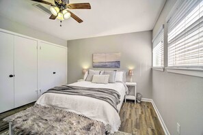 Cottage (2 Bedrooms) | Interior