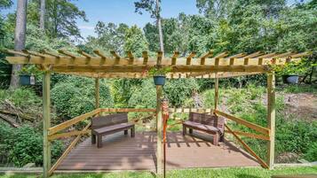 Cottage (2 Bedrooms) | Interior