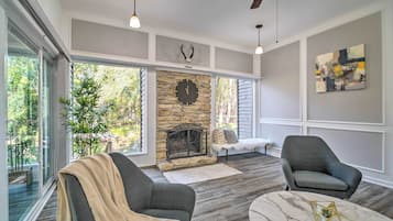Cottage (2 Bedrooms) | Interior