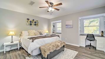 Cottage (2 Bedrooms) | Interior