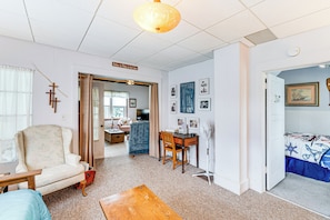 Cottage (3 Bedrooms) | Interior