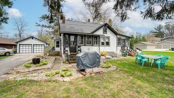 Cottage (3 Bedrooms) | Interior