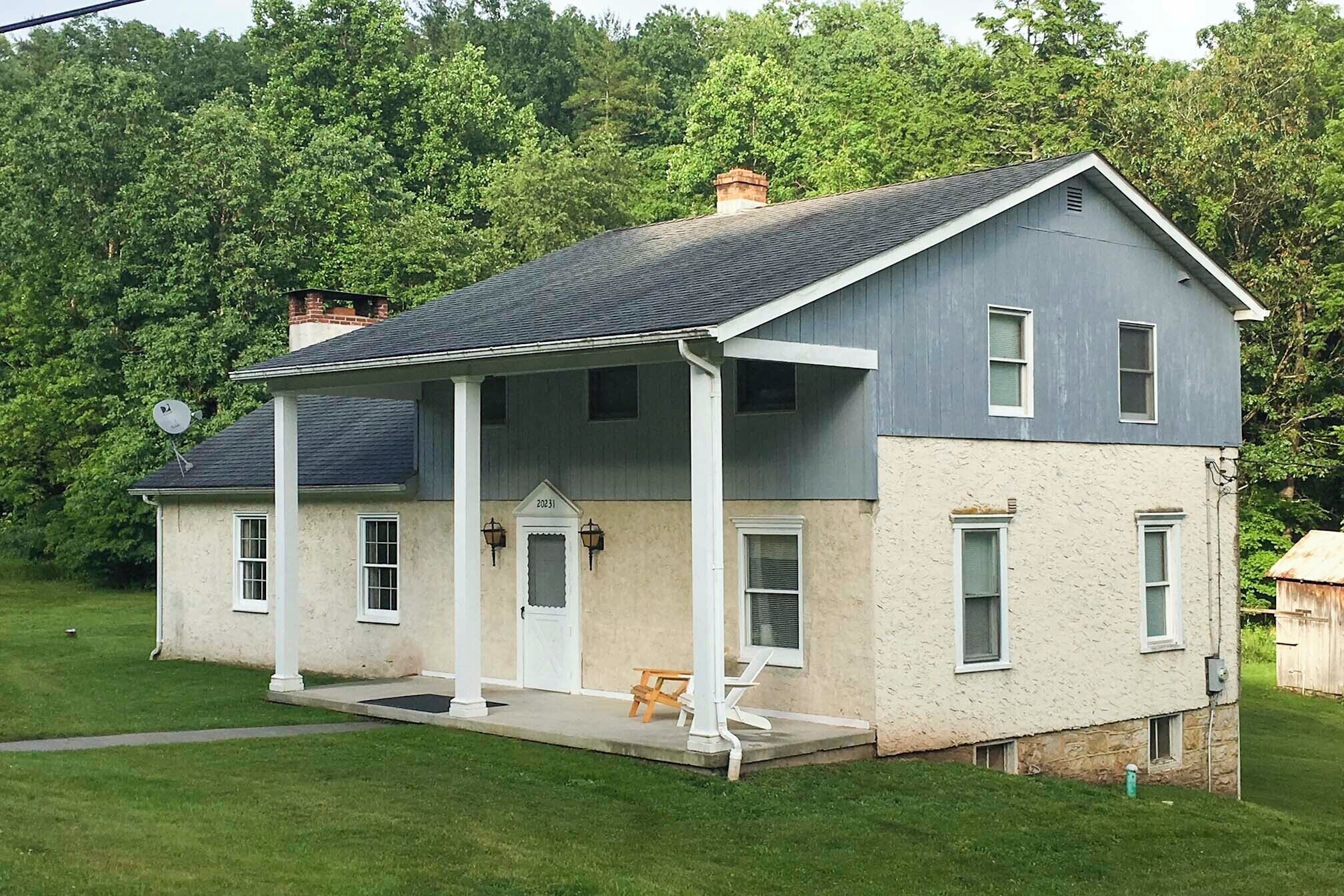 House (3 Bedrooms) | Front of property