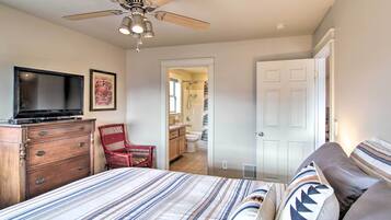 2 bedrooms, bed sheets