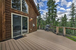 Terrace/patio - Durango Woodland Cabin < 2 Mi to Purgatory Skiing! (Durango)