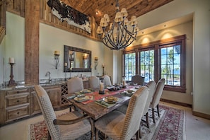 Apartment (4 Bedrooms) | Interior - Stunning Ski-in/ski-out Penthouse Condo w/ Hot Tub (Big Sky)