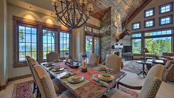 Apartemen (4 Bedrooms) | Interior