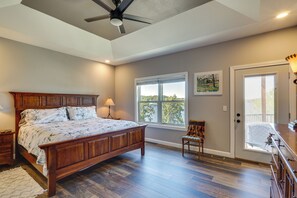 Talo (Multiple Bedrooms) | Sisätilat