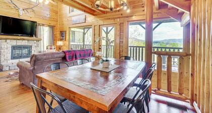 'mountain Dreams' Cabin: Hot Tub, Sauna & Views!