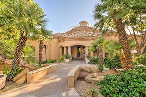 Apartment (2 Bedrooms) | Interior - Scottsdale Home: Pool Access, 1 Mi to Westworld (Scottsdale)