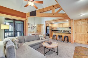 Apartment (2 Bedrooms) | Interior - Ski Shuttle & Mountain Views: Keystone Resort Home (Keystone)