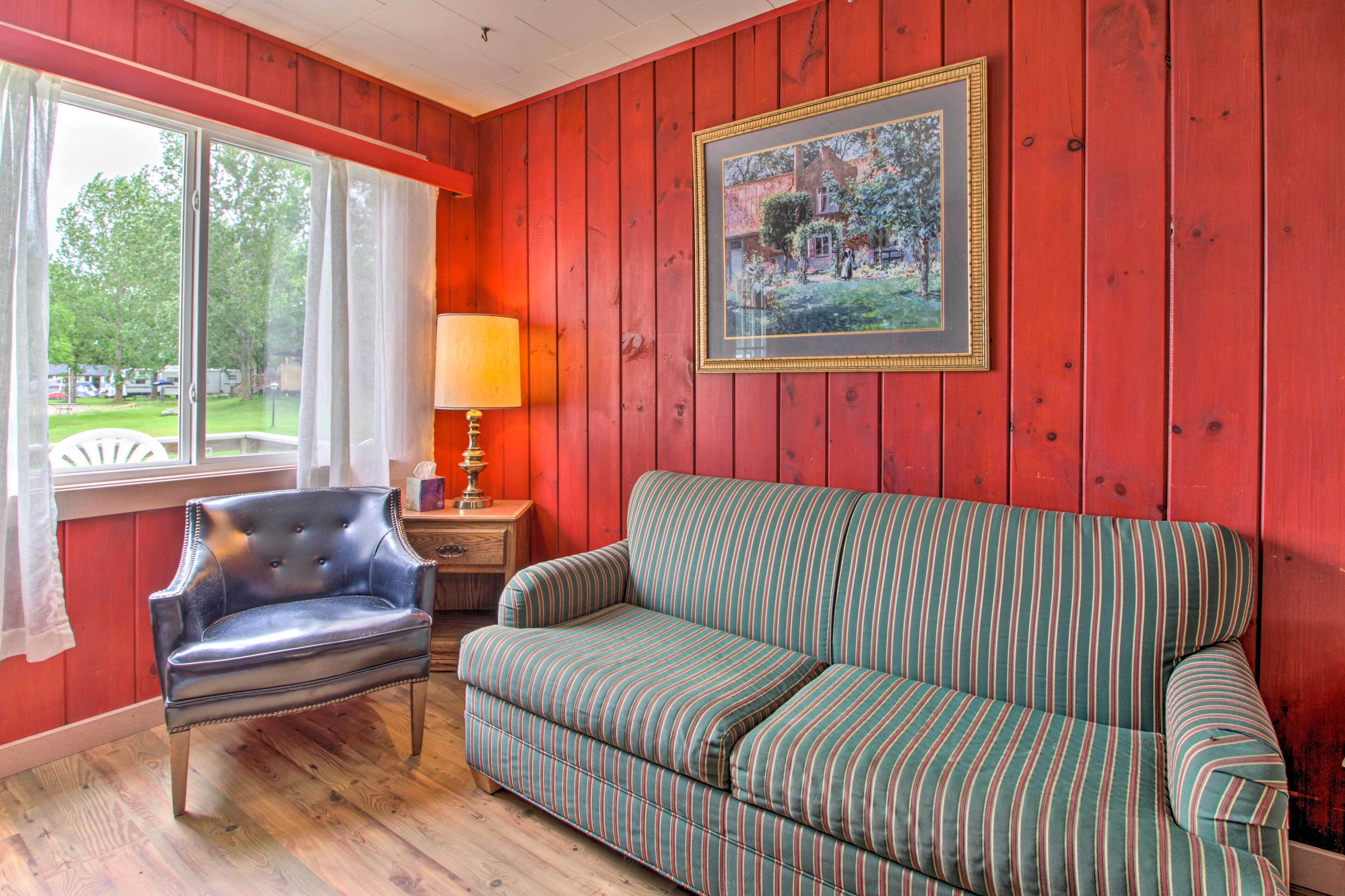 المنشأة من الداخل