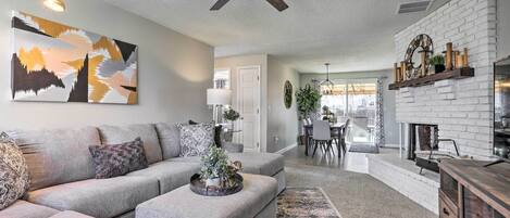 Apartment (2 Bedrooms) | Front of property