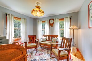 Rumah (5 Bedrooms) | Interior