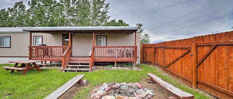 Cottage (2 Bedrooms) | Front of property