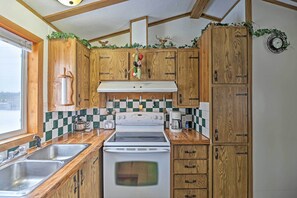 Cottage (2 Bedrooms) | Interior