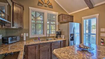 House (1 Bedroom) | Interior