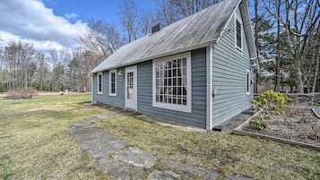 Cottage (2 Bedrooms) | Interior