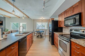 House (3 Bedrooms) | Interior - Scottsdale Adobe Home w/ Backyard Oasis! (Scottsdale)