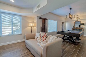 House (3 Bedrooms) | Interior - Scottsdale Adobe Home w/ Backyard Oasis! (Scottsdale)