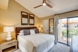 Apartment (2 Bedrooms) | Interior - 10 Mi to Dtwn Phoenix: Villa w/ Pool Access (Phoenix)