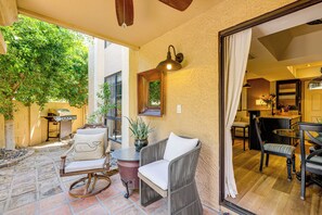 Apartment (2 Bedrooms) | Interior - 10 Mi to Dtwn Phoenix: Villa w/ Pool Access (Phoenix)