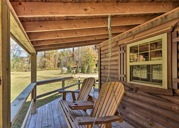 House (1 Bedroom) | Interior - Parsons Cabin w/ Fire Pit & River Access! (Parsons)