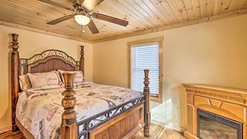Cottage (2 Bedrooms) | Interior