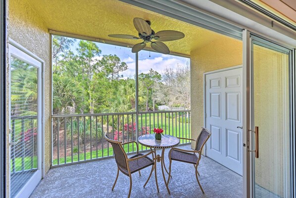 Apartment (2 Bedrooms) | Front of property