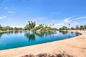 Apartment (2 Bedrooms) | Interior - Walk to Trolley & Lake: Sunny Scottsdale Townhome (Scottsdale)