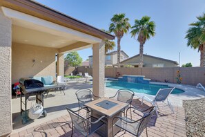 Interior - 3 Mi to Goodyear Ballpark: Desert Den w/ Pool (Goodyear)