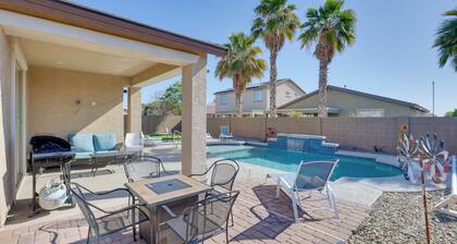 3 Mi to Goodyear Ballpark: Desert Den w/ Pool
