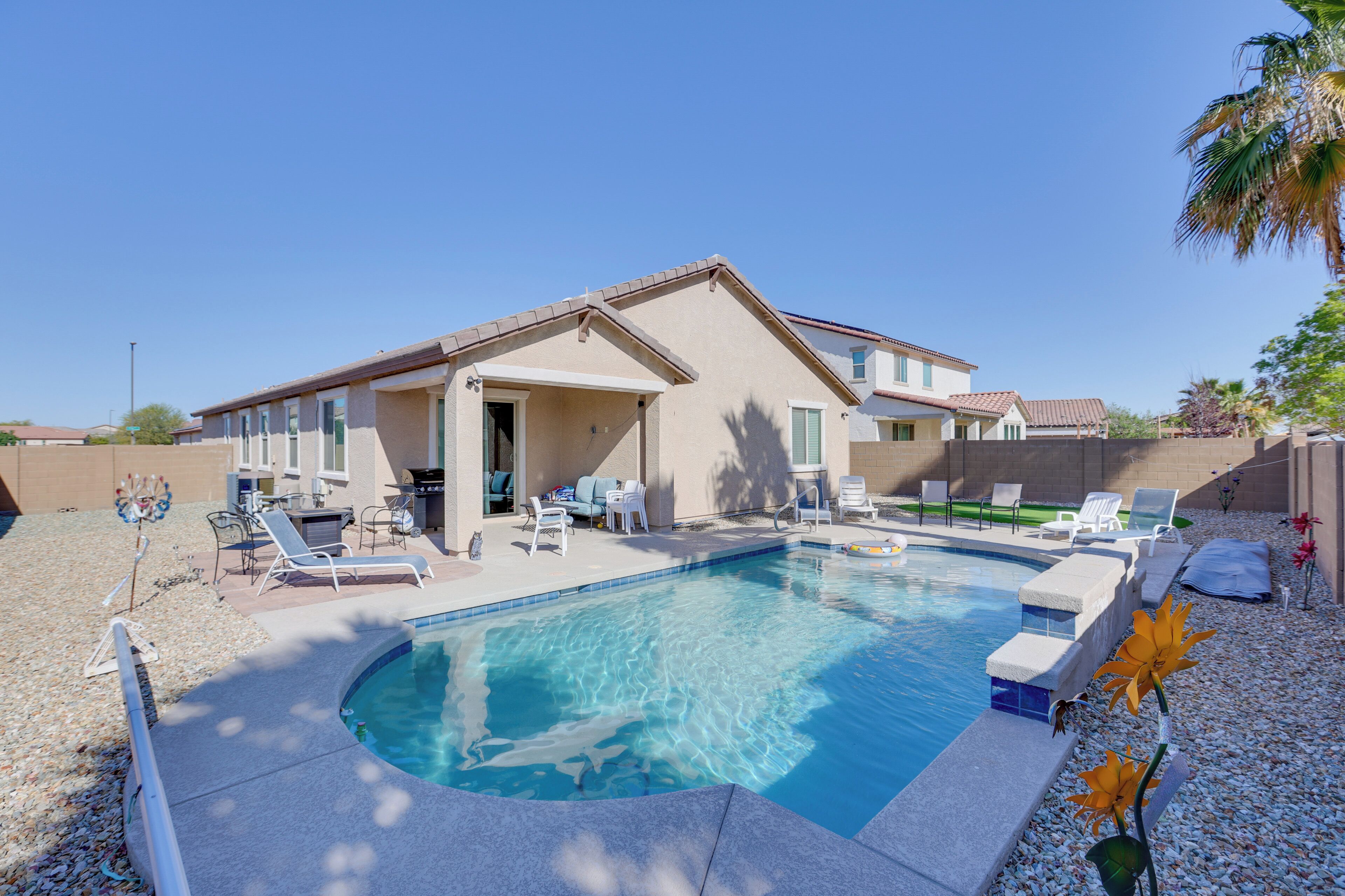 單棟房屋 (4 Bedrooms) | 內部