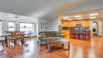 Rumah (3 Bedrooms) | Interior