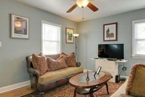 Casa (2 Bedrooms) | Interior