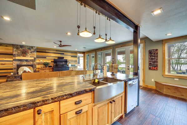 บ้านพัก (4 Bedrooms) | ภายใน