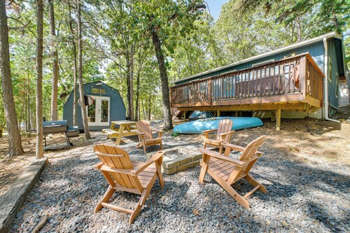 Broken Bow Cabin w/ Hot Tub + Game Room!