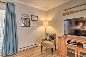 Interior - 3 Mi to Boardwalk: Family Bethany Beach Home (Frankford)