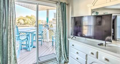 Waterfront North Myrtle Beach Condo w/ Pool Access