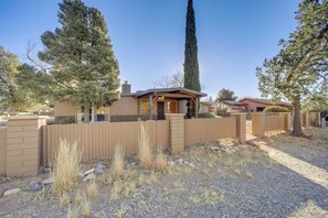House (3 Bedrooms) | Interior - Near Hiking & Golfing: Sedona Home w/ Patio! (Sedona)