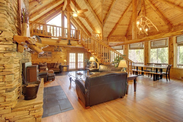 House (3 Bedrooms) | Interior