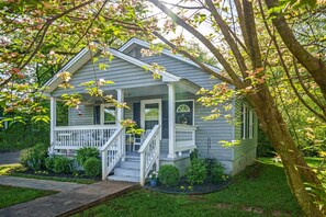 Cottage (2 Bedrooms) | Interior