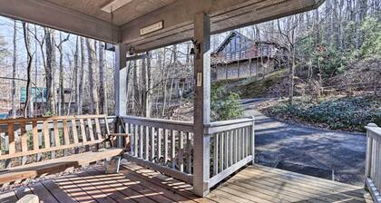 Firefly Cove - 3 Mi to Parkway & National Park!