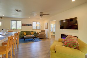 Mökki (2 Bedrooms) | Sisätilat