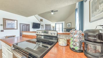 Apartment (1 Bedroom) | Interior